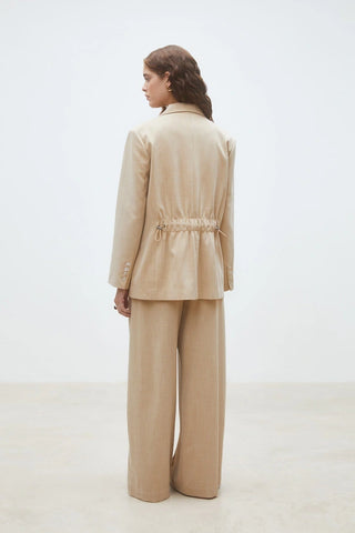 Dwen Blazer