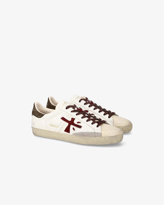 Steven D Sneaker 7628