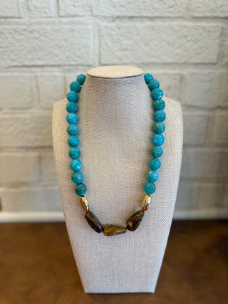 The Willa Necklace