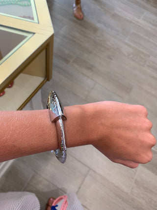 The Isla Bangle