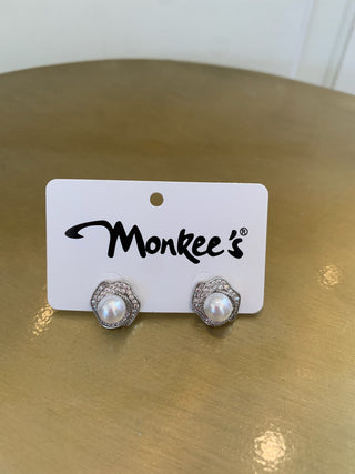 The Laurel Pearl Earring - Silver