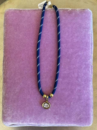 The Paracord Pendant Necklace - Oval