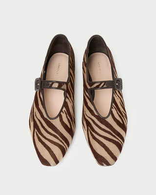 Junia Mary Jane Flat