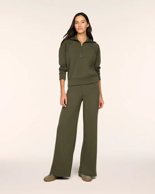 Airessential Wide Leg Pant