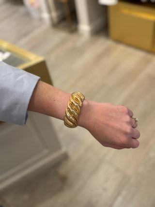 The Wave Bracelet - Gold