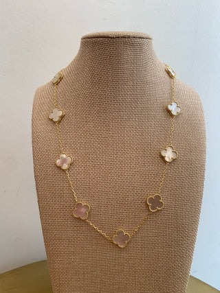 The Clover Necklace - Mother of Pearl