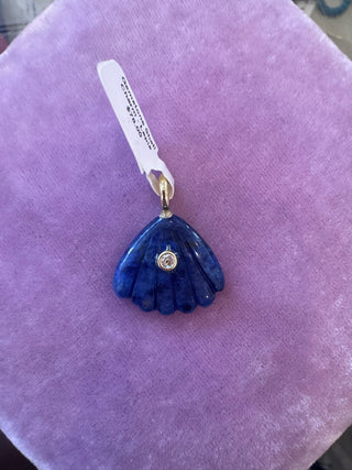 Gemstone Shell Charm - Lapis Lazuli