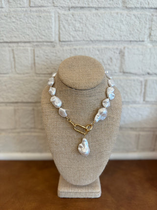 The Pearl Necklace