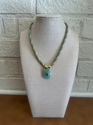 The Paracord Pendant Necklace