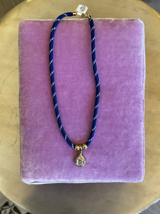 The Paracord Pendant Necklace - Teardrop