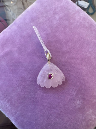 Gemstone Shell Charm - Pink Quartz