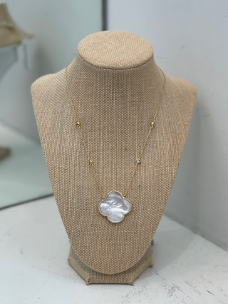 The Pearl Woods Necklace