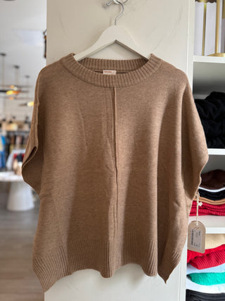 Gwyneth Caroline Top
