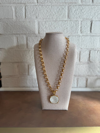 Julie Pendant Necklace