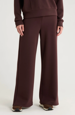 AirEssentials Wide Leg Pant