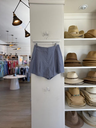 Pleated Short - Chambray