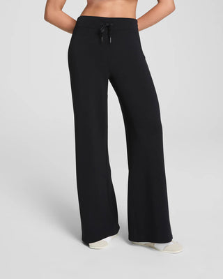 AirEssentials Wide Leg Pant