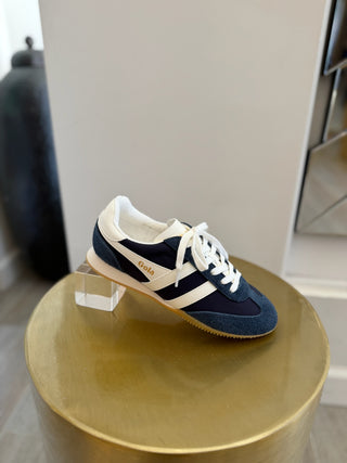 Women'S Sprinter Sneakers - Navy/Off White