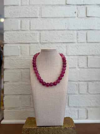 The Hadley Beaded Necklace - Magenta