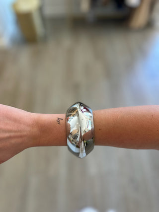 The Hattie Bangle - Silver