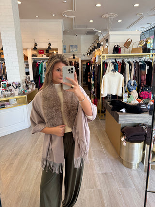The Vivian Fur Cape - Mocha