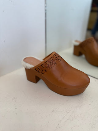 Gannet Clog