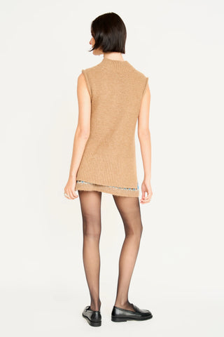 Aspen Jersey Knit Vest In Honey Wheat