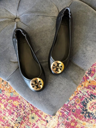 Minnie Travel Ballet Flat - Black/Gold