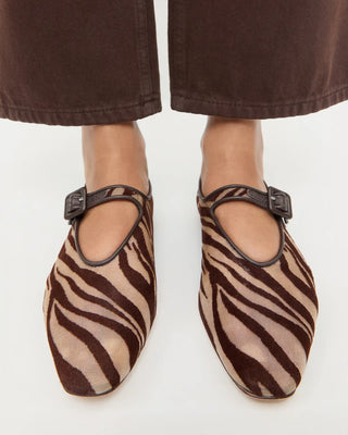 Junia Mary Jane Flat