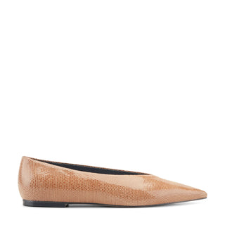 Casee Flat